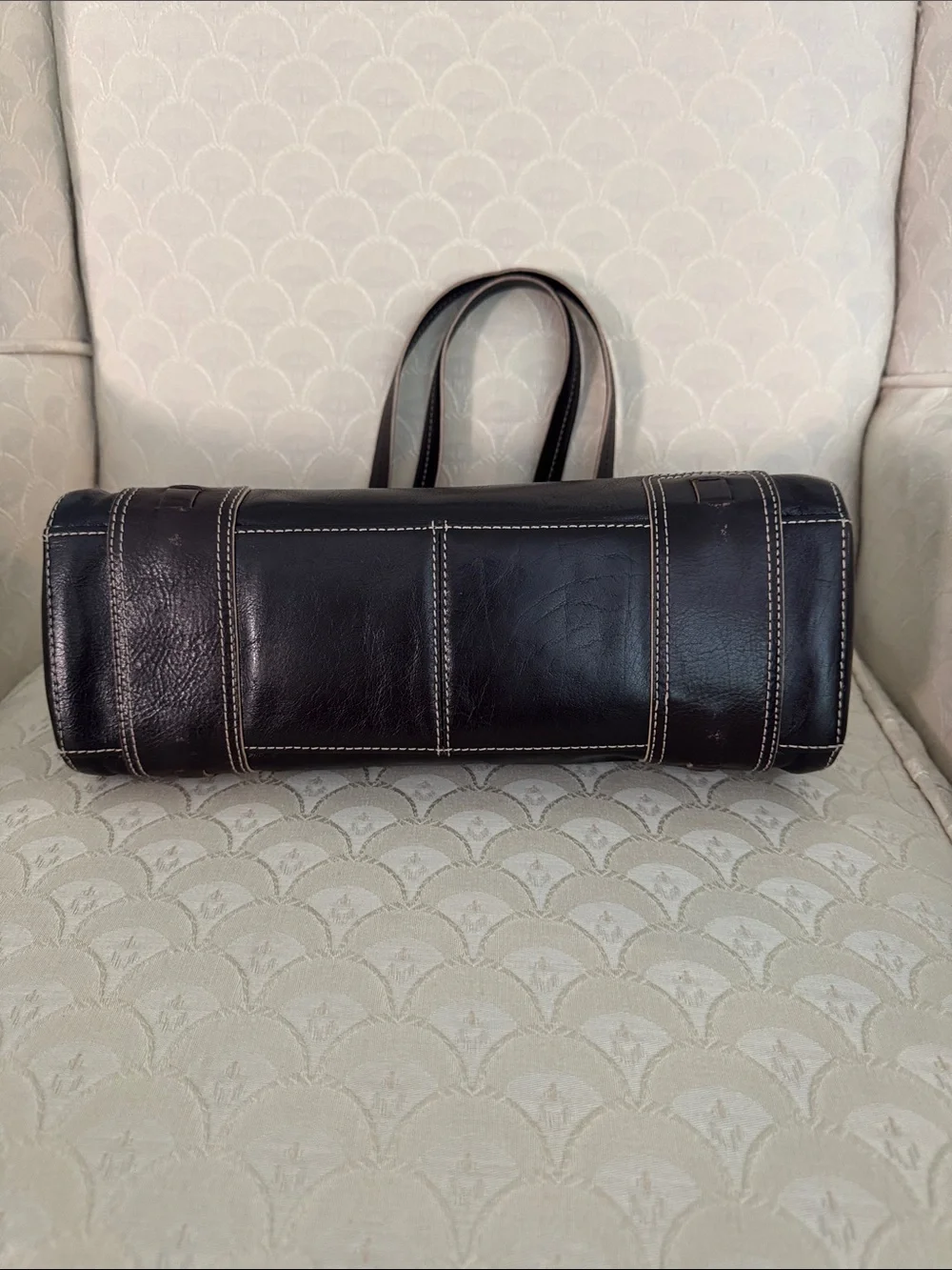 Kenneth Cole New York Brown Leather Shoulder Bag with Silver Hardware